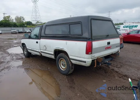 1991 GMC Sierra C2500 z USA, uszkodzony, nr VIN 1GTFC24K0ME546248